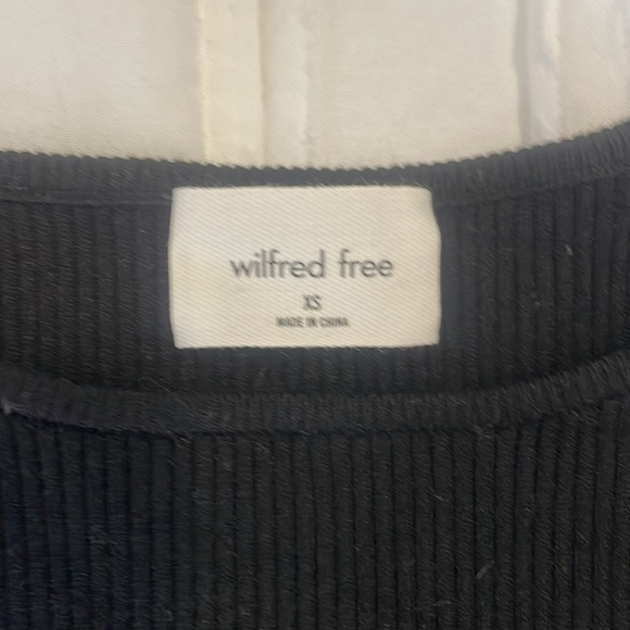 Ribbed stretchy XS mini dress from Aritzia. - Picture 2 of 2